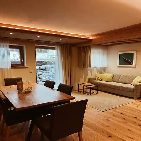 מלון דירות Verwall Finest 4*